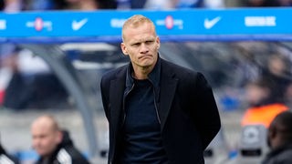 Wirkt ratlos: Schalke-Trainer Karel Geraerts