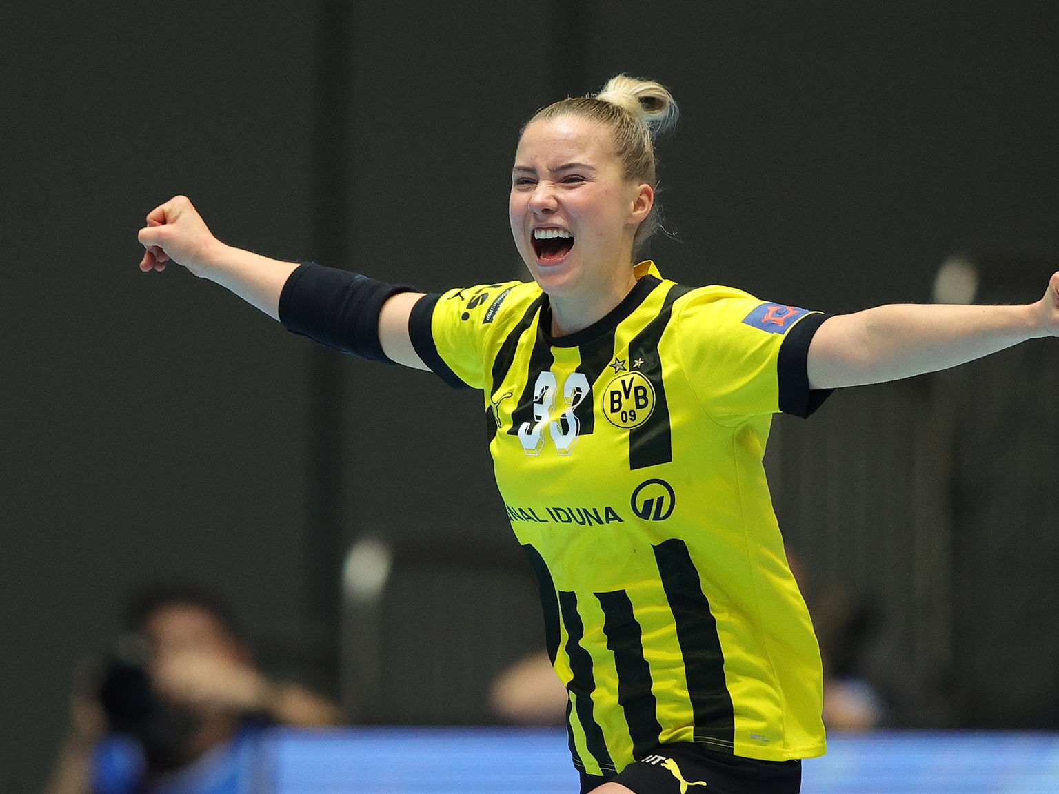 Borussia Dortmunds Frauen starten mit Sieg in Handball-Bundesliga - Handball - Sport
