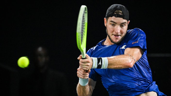 Jan-Lennard Struff beim Turnier in Paris