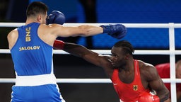 Nelvie Tiafack (rechts) im Halbfinale der Olympischen Spiele im Superschwergewicht.