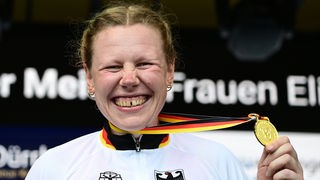 Mieke Kröger bejubelt den Sieg