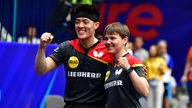 Dang Qiu und Nina Mittelham jubeln über die Goldmedaille im Tischtennis-Mixed bei den European Games in Krakau.