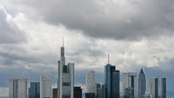 Symbolfoto: Hochhäuser von Banken in Frankfurt am Main (Aufnahme von 2008)