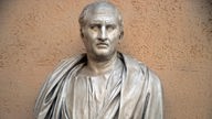 Marcus Tullius Cicero, römischer Redner, Politiker, Schriftsteller (Gipsabguss einer Originalstatue)