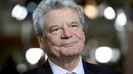 Der neu gewählte Bundespräsident, Joachim Gauck, gibt am 18.03.2012 nach der Bundesversammlung im Reichstag in Berlin Interviews