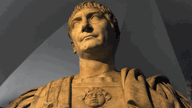 Statue des Kaisers Trajan in der Ny Carlsberg Glyptothek Kopenhagen 