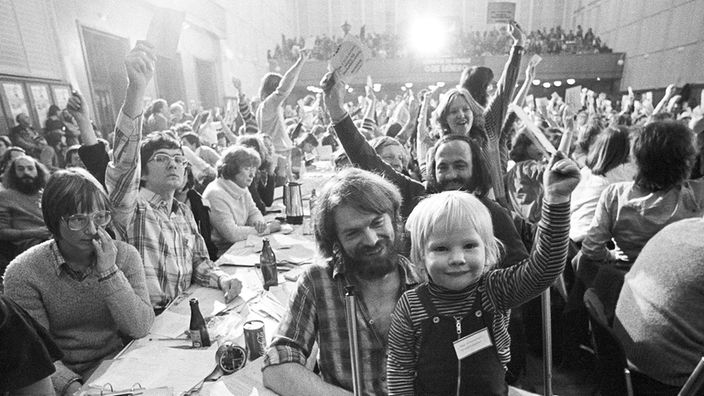 Abstimmung beim Gründungsparteitag der Grünen in Karlsruhe am 12.01.1980