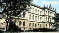 Gebäude der Technischen Hochschule in Aachen (Aufnahme aus den 1920er Jahren)