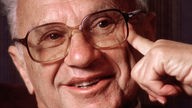 Milton Friedman, Ökonom und Wirtschaftsnobelpreisträger