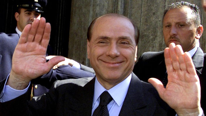 Berlusconi zum zweiten Mal Ministerpräsident