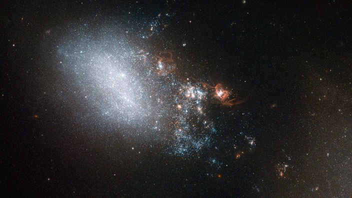 Galaxie NGC 4485, Aufnahme des Hubble-Teleskops im Juni 2014