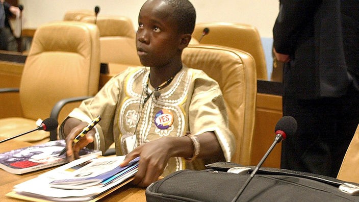 Junger Delegierter aus Schwarzafrika bei Weltkindergipfel in New York, 2002