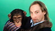 Ronny's Popshow: Otto Waalkes mit Schimpanse Ronny im Jahr 2000