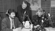Manfred Breuckmann und Christine Lemmen live aus dem Gläsernen Studio, zusammen mit Redakteur Peter Klunkert, 13. Februar 1992