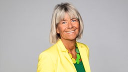 Suska Döpp (Porträt) leitet im WDR die Beschwerdestelle zum Allgemeinen Gleichbehandlungsgesetz.