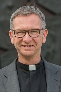 Pfarrer Dr. Antonius Hamers