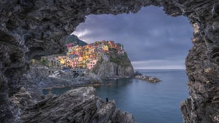 Das Bild zeigt: Ein Küstendorf in der Cinque Terre. 