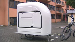 Das Bild zeigt einen Campingcaravan fürs E-Bike.