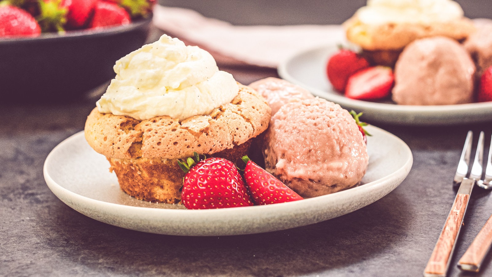 Rezept Erdbeereis Mit Erdbeeren Und Vanille Olivenol Kuchlein Rezepte Verbraucher Wdr