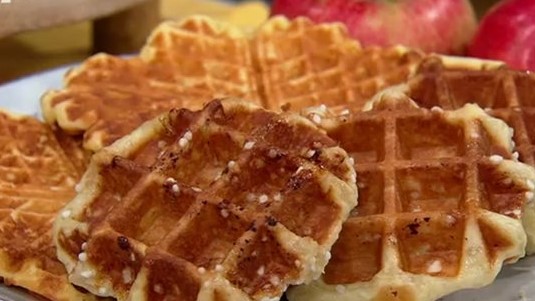 angerichtete Lütticher Waffeln