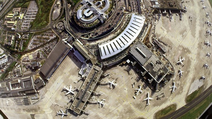 Luftaufnahme des Flughafens Düsseldorf