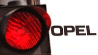 Rote Ampel für Opel