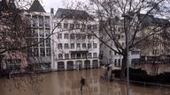 Kölner Altstadt bei Hochwasser, 2003