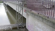 Brücke in Dorsten bei Hochwasser, 2003